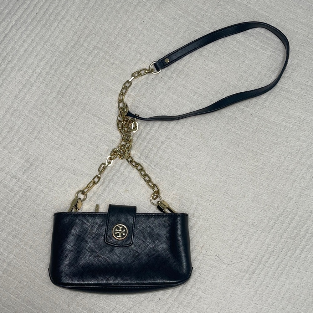 TORY BURCH CROSS BODY!!!!